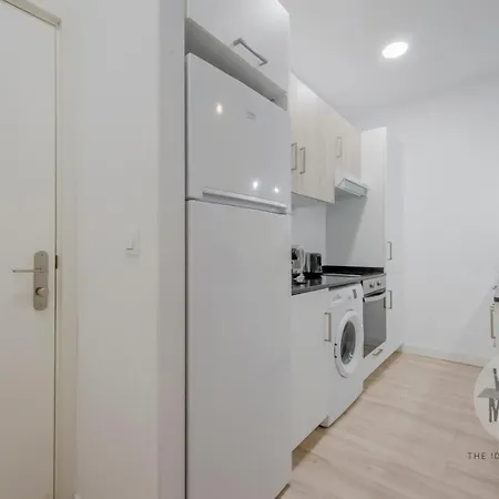 Confort Con Parking Para 3, Vive La Latina Madrid Exterior photo